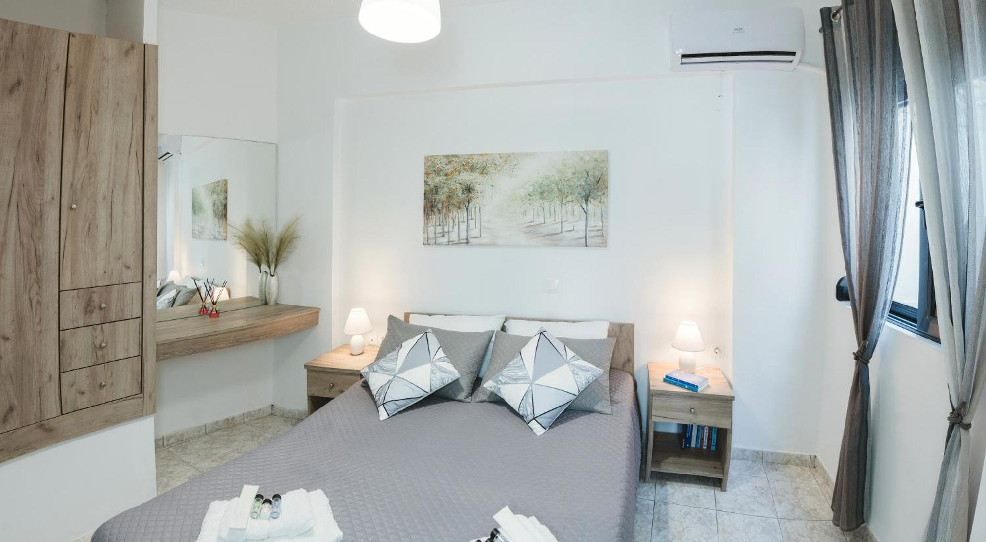 דירות ארכאנגלוס Taxiarchis House מראה חיצוני תמונה