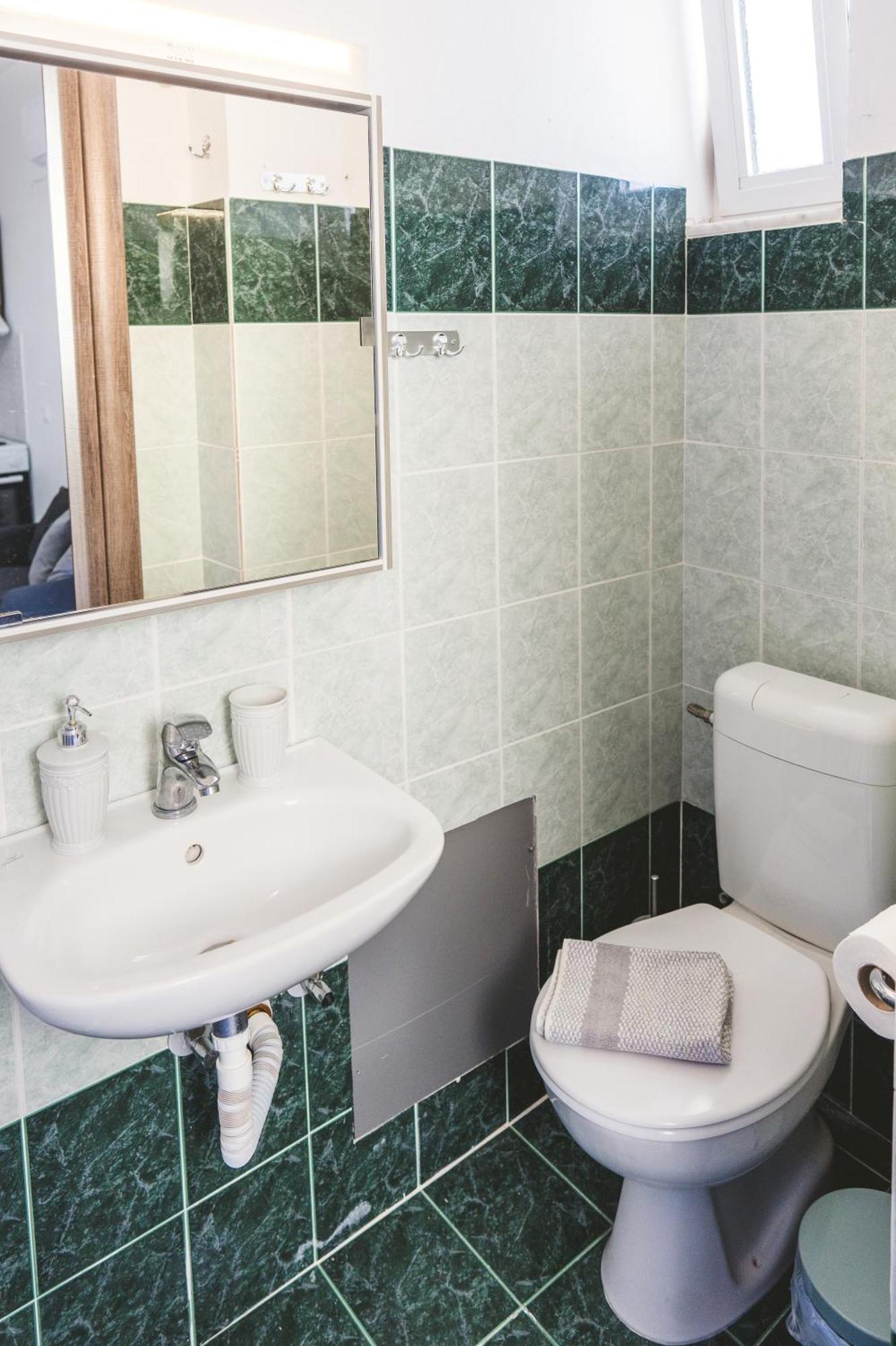 דירות ארכאנגלוס Taxiarchis House מראה חיצוני תמונה